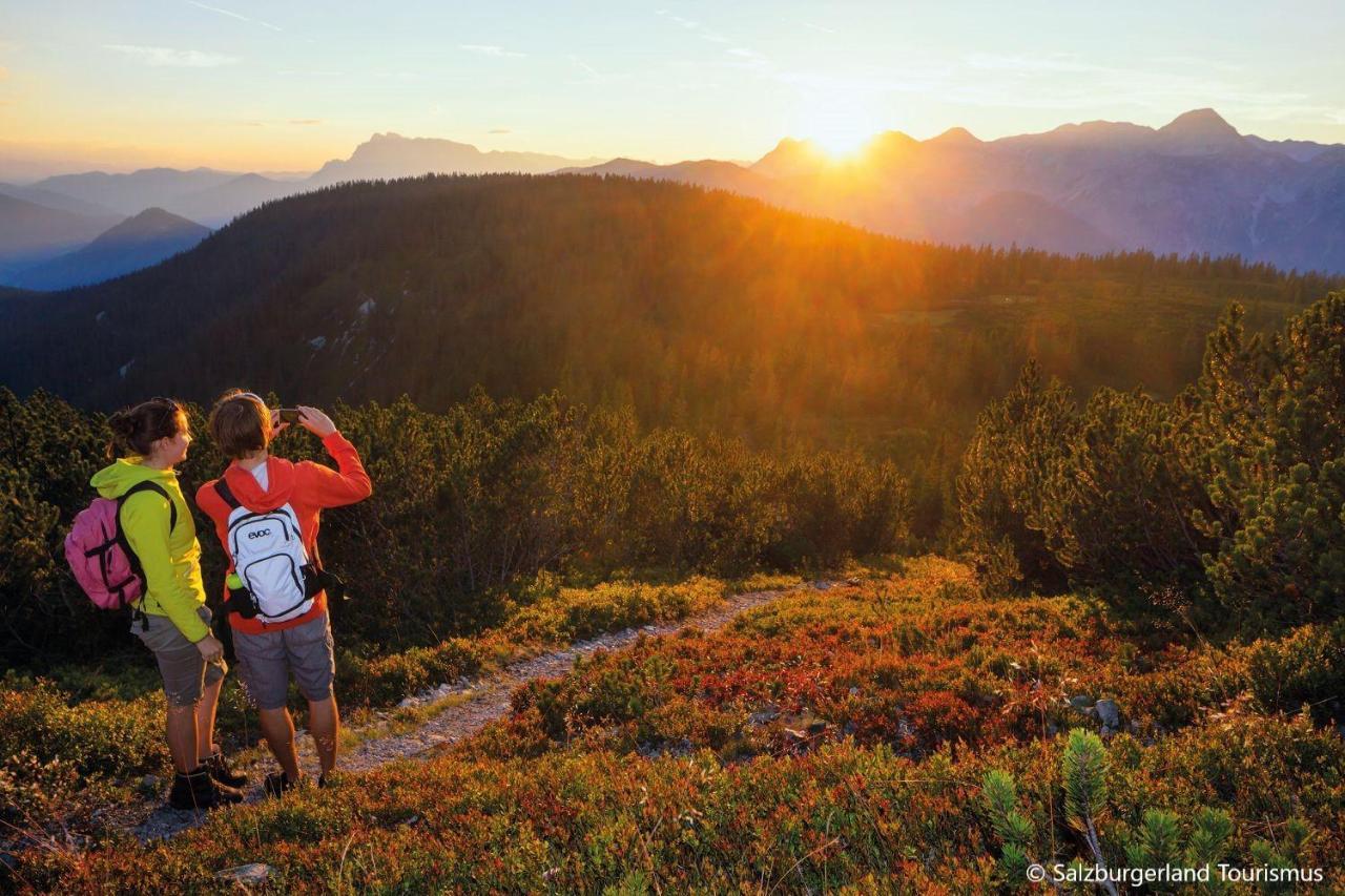 Hideaway Dachstein West By Alps Resorts Sankt Martin am Tennengebirge Esterno foto